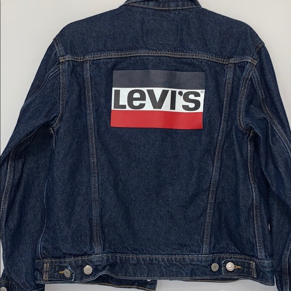 LEVI'S Logo Trucker Logo Denim jacket HOST PICK🎉🎊 - Picture 3 of 9
